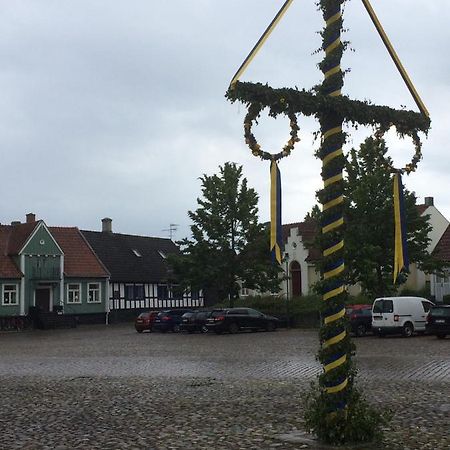 Gardshus Torget Ahus Villa Екстериор снимка
