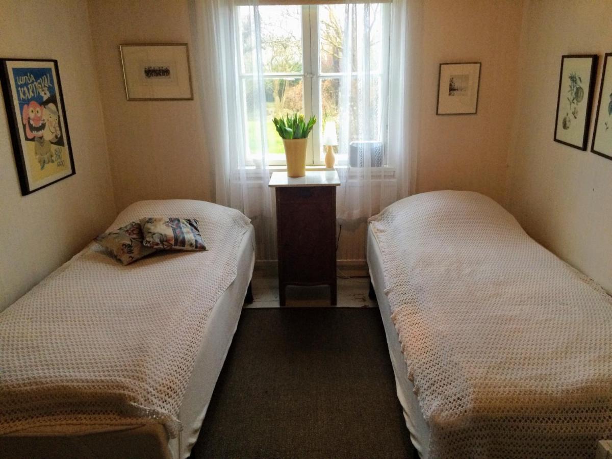 Gardshus Torget Ahus Villa Екстериор снимка
